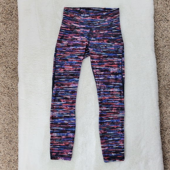 lululemon athletica Pants - Lululemon 24" Leggings